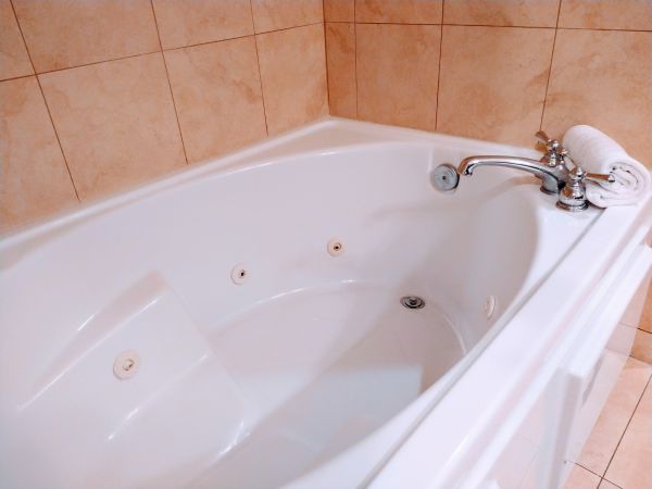 Jetted Tub Replacement in Silverthorne