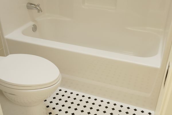 Fiberglass Tub Replacement in Silverthorne